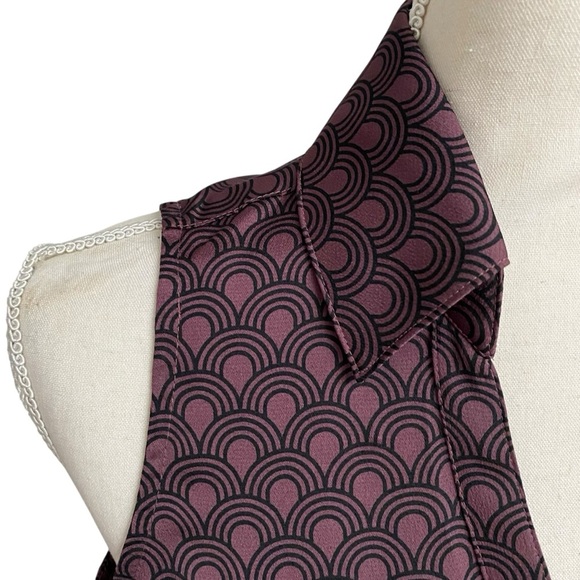 Express Brown Black Geometric Sleeveless Button Front Blouse XS - Picture 4 of 11